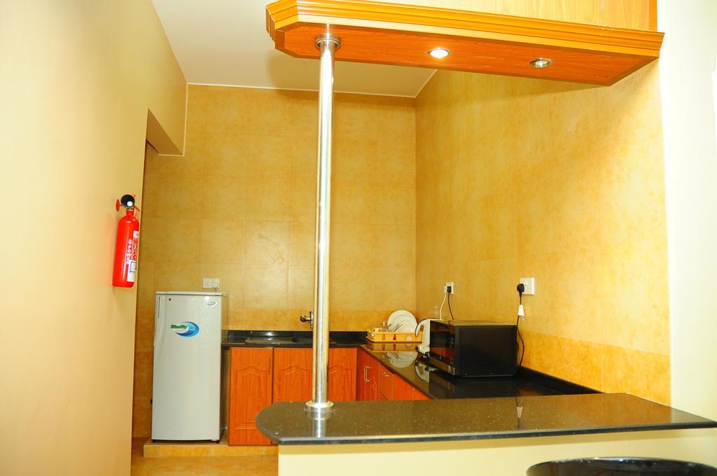 Al Faisal Hotel Suites Sur Dış mekan fotoğraf